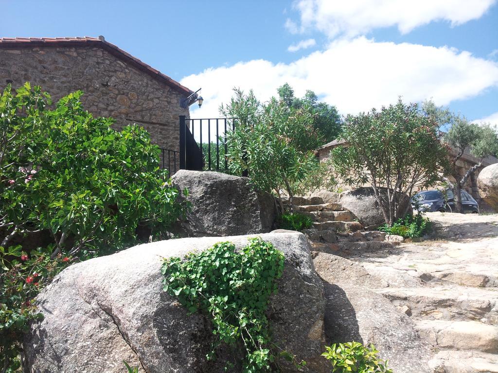 Albergue El Solitario Banos De Montemayor Exteriör bild